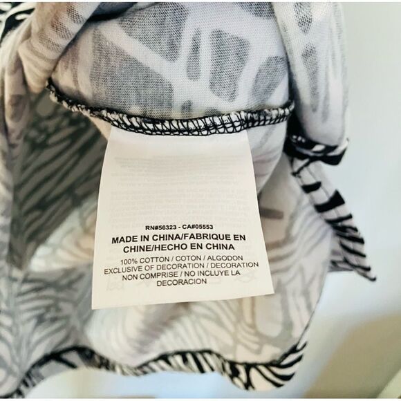 Nike Signal Palm Black and White Muscle tank - Picture 5 of 6